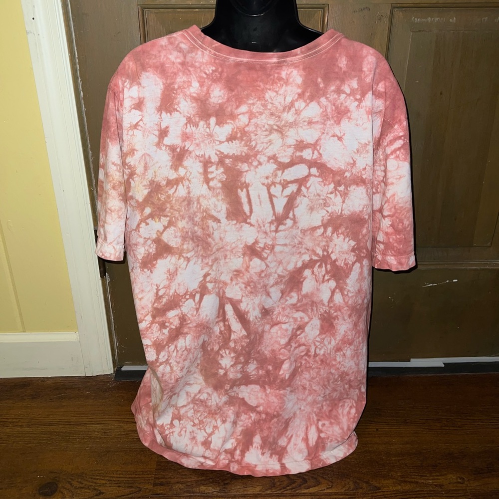 Nike Brown Red Tie-Dye Graphic Yellow Swoosh Logo Short Sleeve Shirt Size XL - Picture 5 of 10